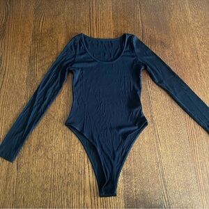 Long sleeve black bodysuit